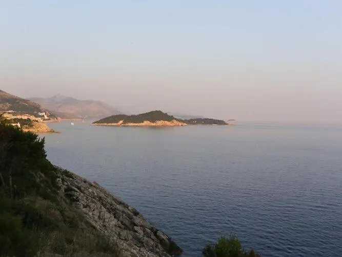 Apartament With Terrace And Sea View *