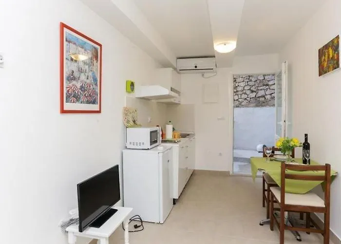 With Terrace And Sea View * Dubrownik